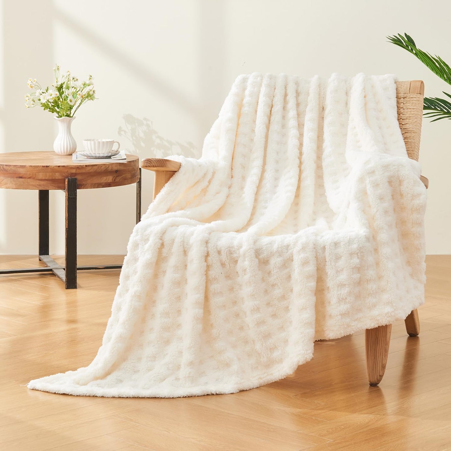 Setuply Luxury™ Waffle Throw Blanket – Boutique Accommodation Collection
