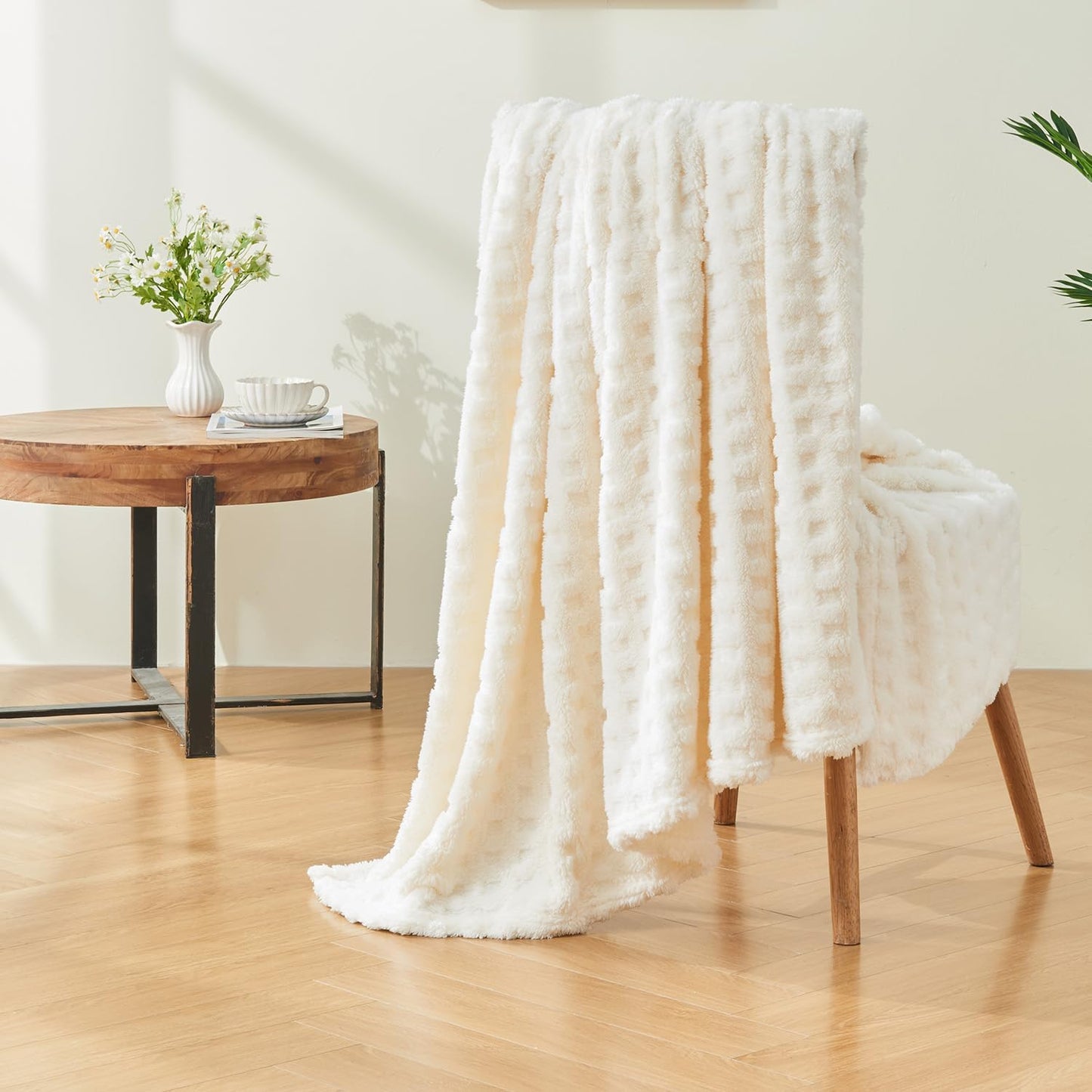 Setuply Luxury™ Waffle Throw Blanket – Boutique Accommodation Collection