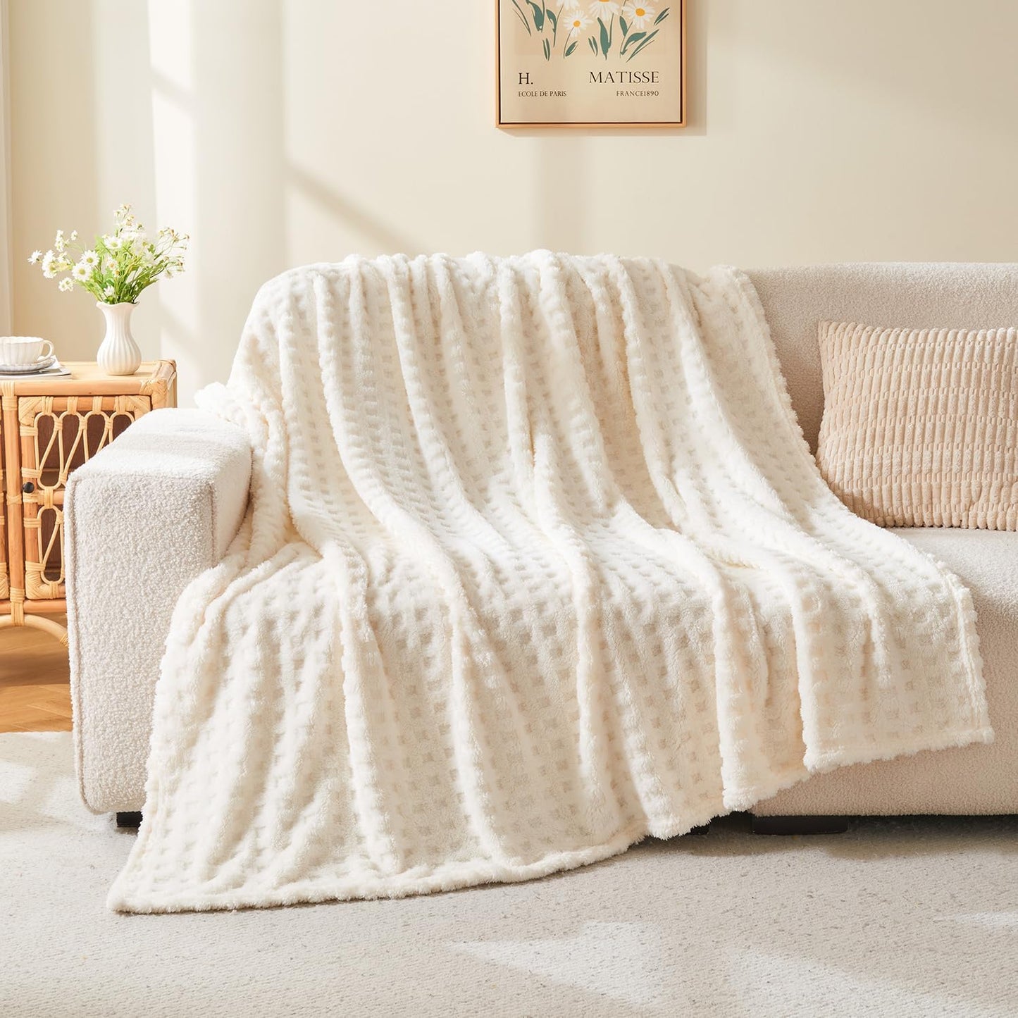 Setuply Luxury™ Waffle Throw Blanket – Boutique Accommodation Collection